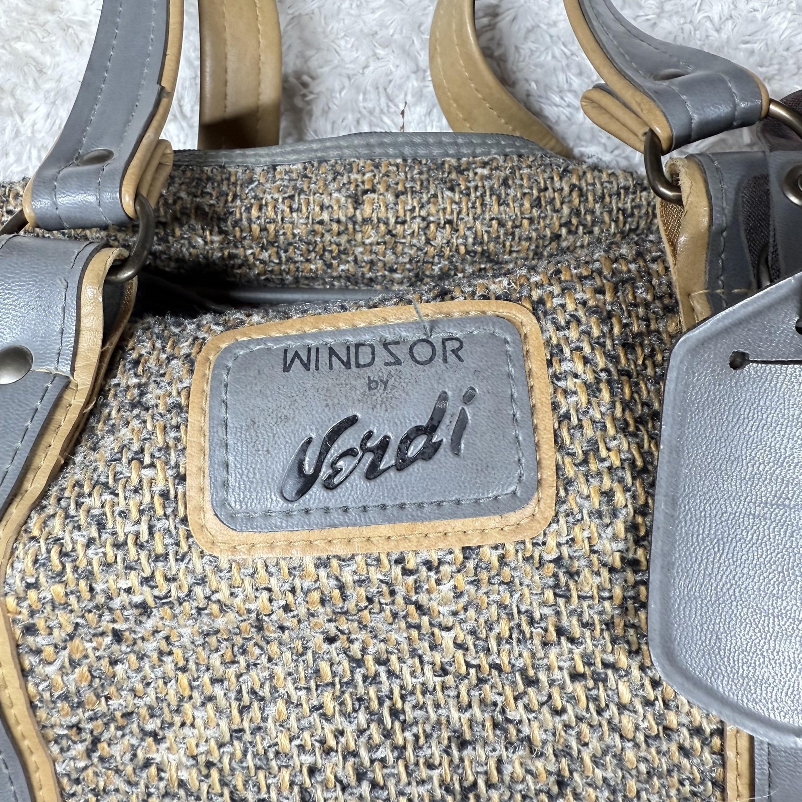 Vintage Windsor by Verdi Carry On Bag Tweed Travel Luggage Gray Faux Leather 21″
