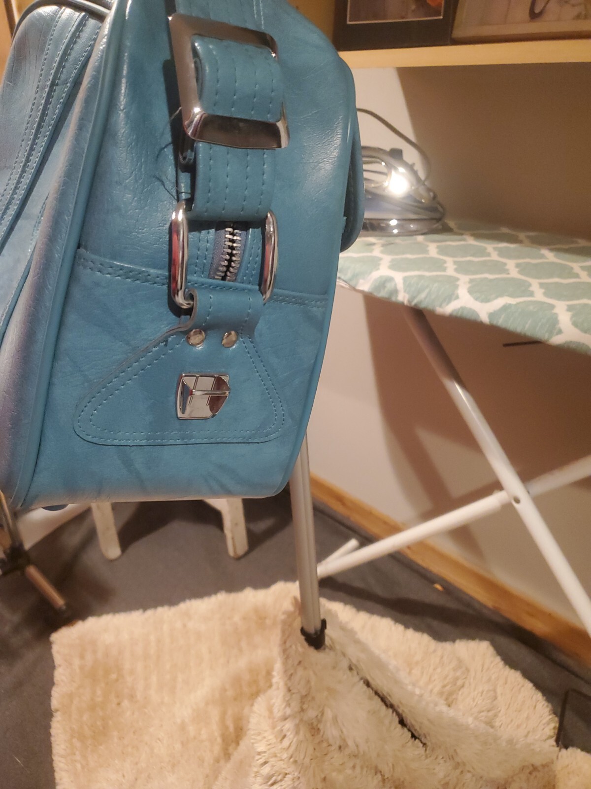 Vintage American Tourister Escort CarryOn Weekender Luggage Bag Blue Retro 15″