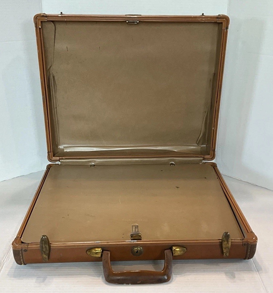 Vintage Samsonite Shwayder Bros Hardshell Brown Leather Briefcase 4615 No Key