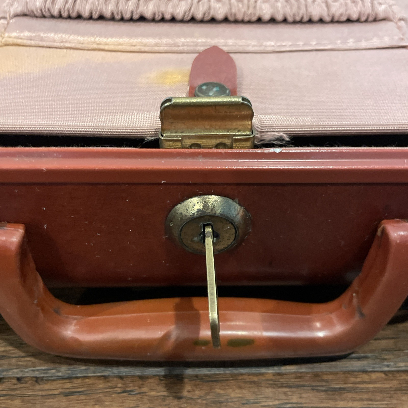 Vintage Samsonite Train Makeup Case Brown Shwayder Bros 1950s Small Suitcase