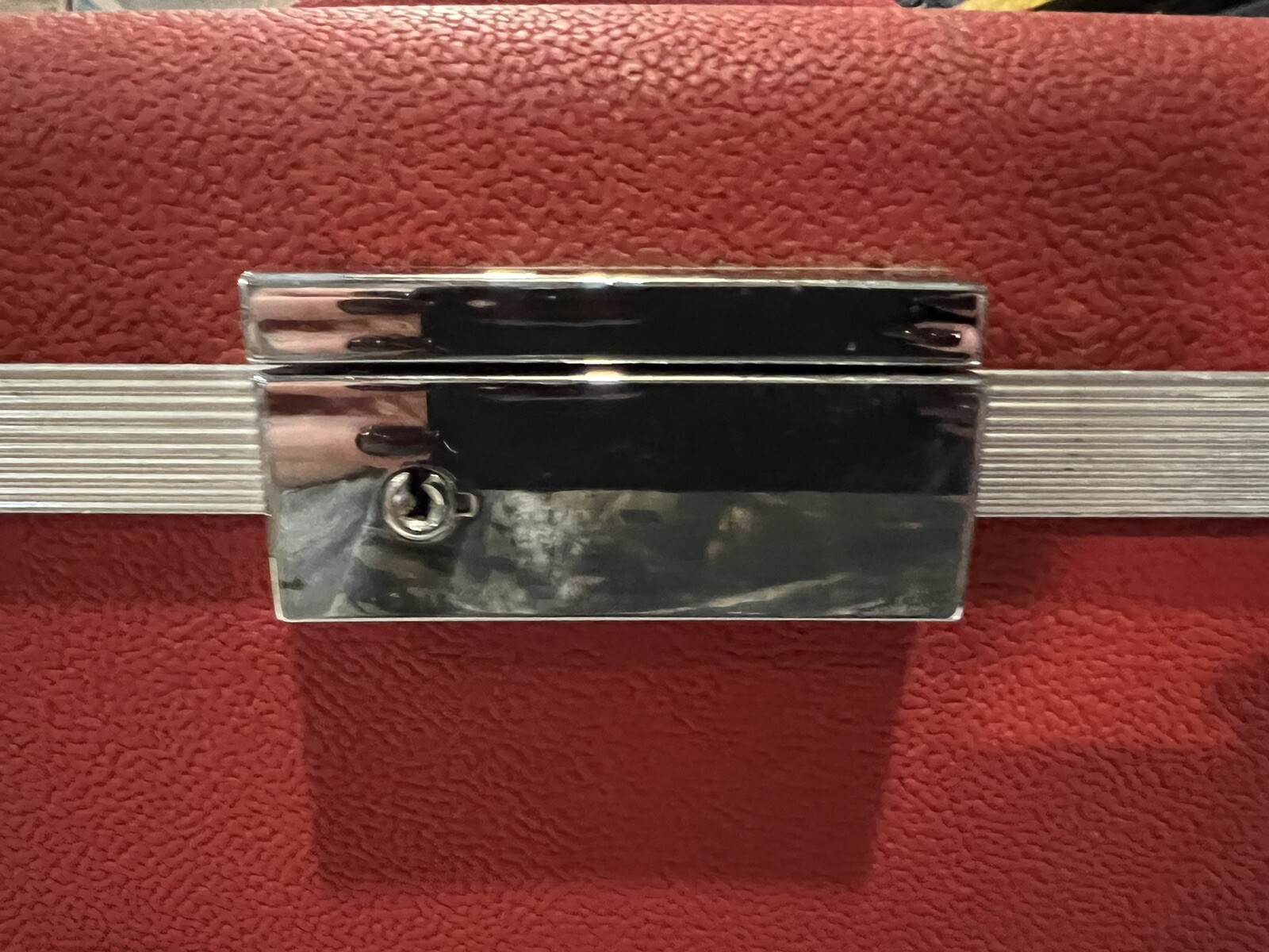 vintage read forecast travel case