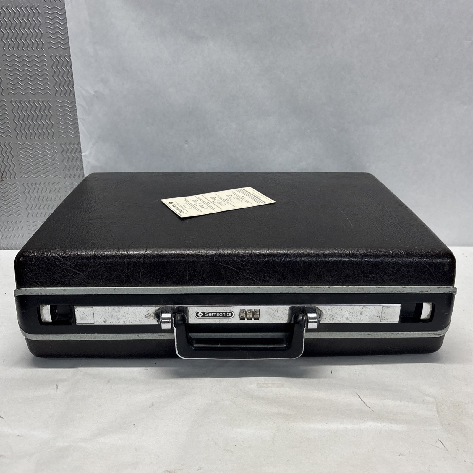 Vintage Samsonite Briefcase Omega Combination Lock Hard Shell Brown Case Used