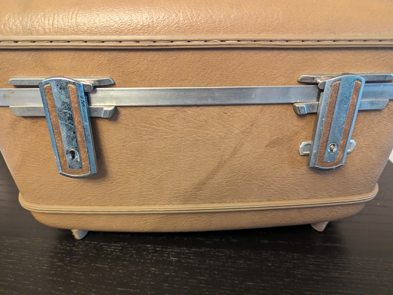 American Tourister Luggage Train Suitcase w/ Mirror 14x10x9