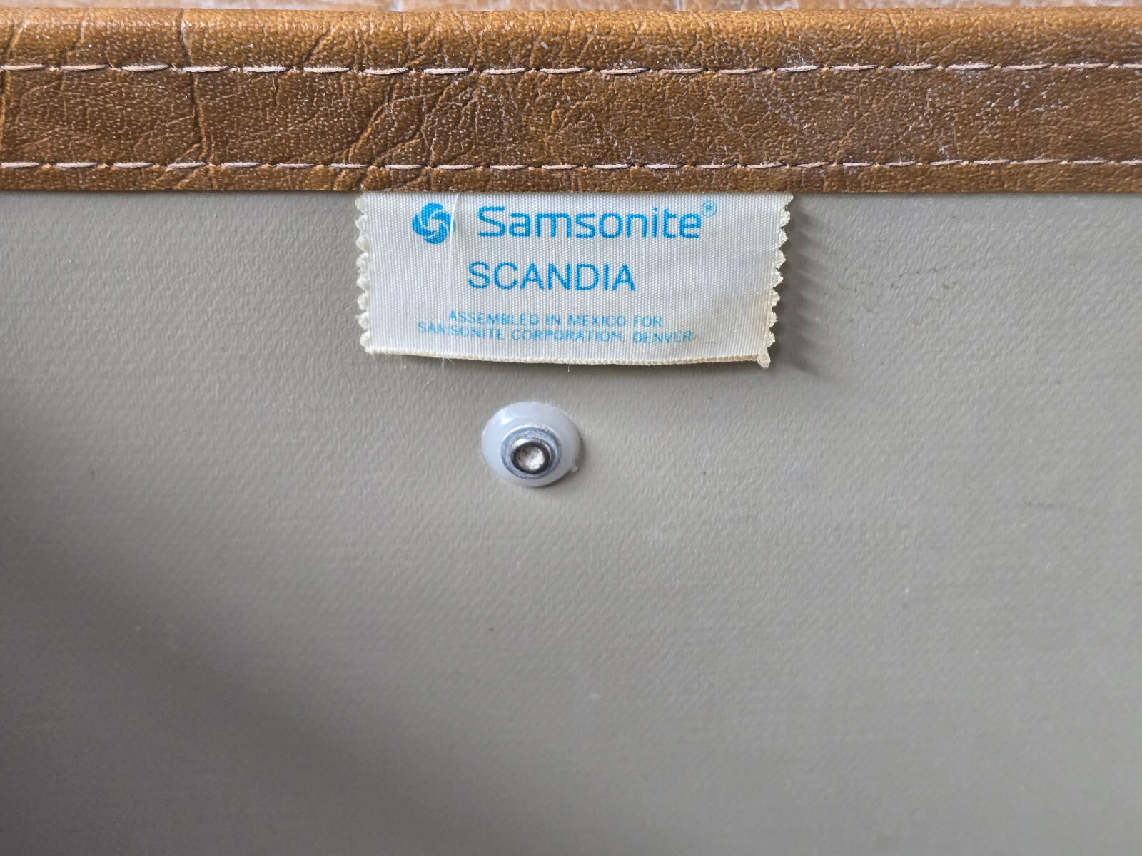 Vintage Samsonite Scandia Luggage Shoulder Bag Brown