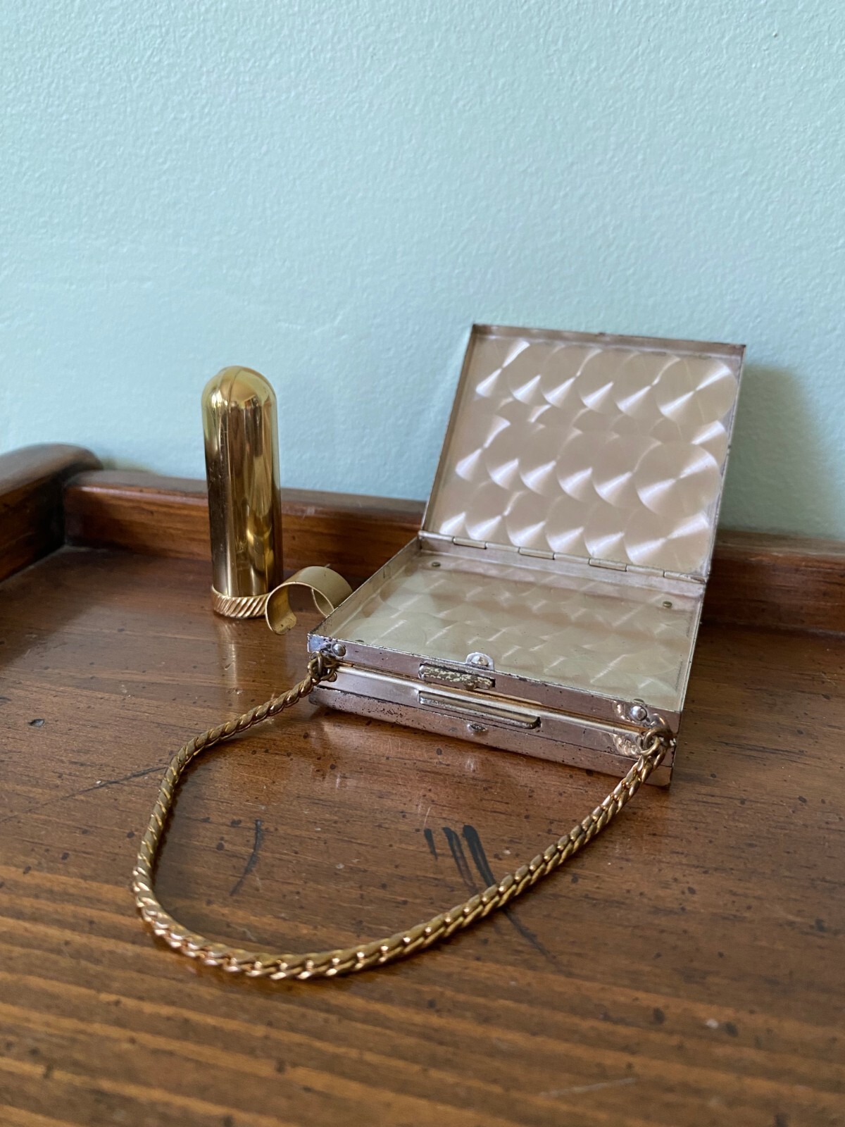 Vintage 1950s California Map Souvenir Gold Mini Makeup Vanity Case Minaudiere