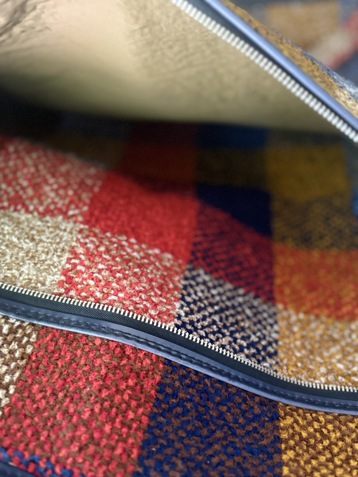 VINTAGE RARE* Skyway Luggage Plaid Rainbow Retro Tweed Garment Bag