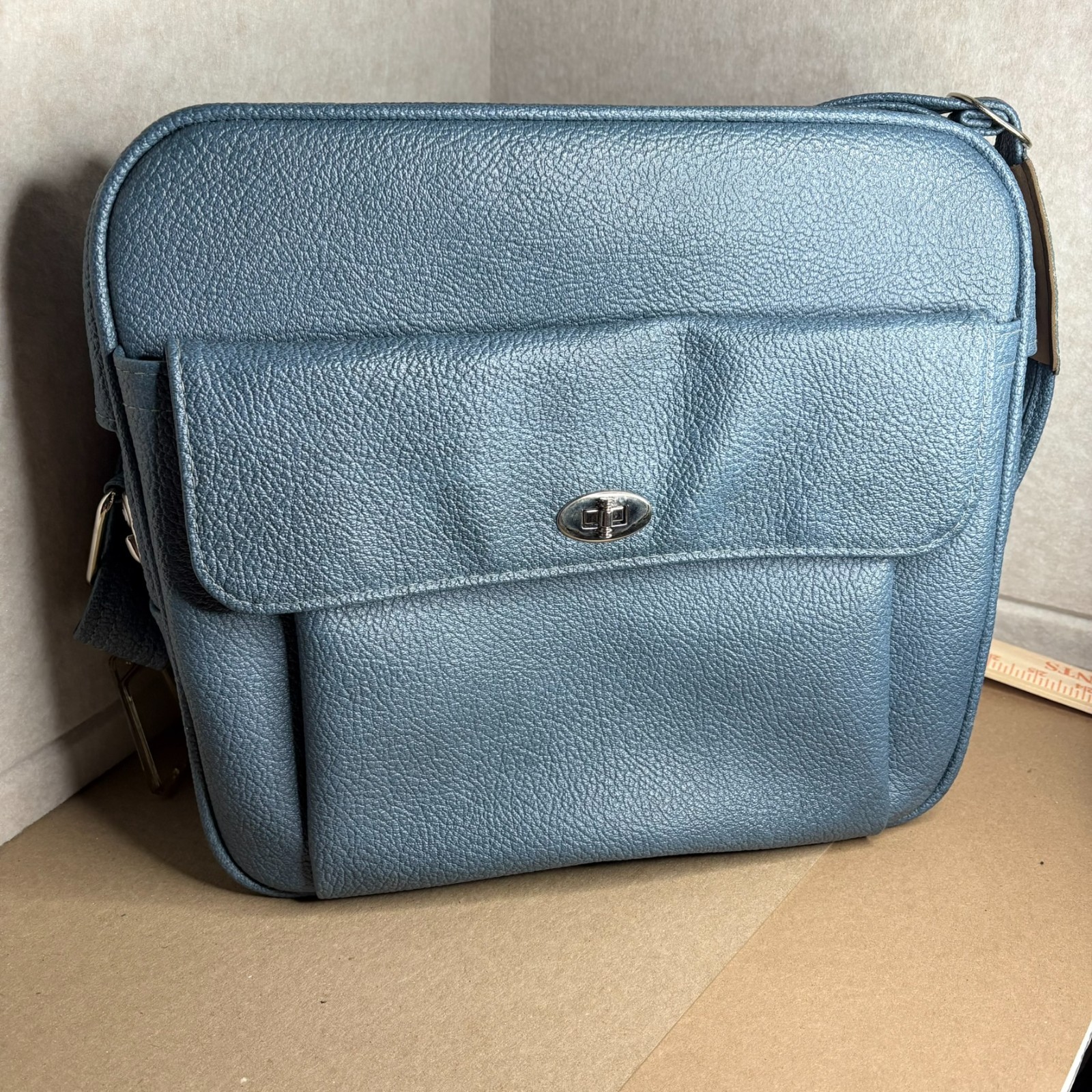 Samsonite Royal Traveler Vintage 70s Carry On Travel Bag Blue Tote