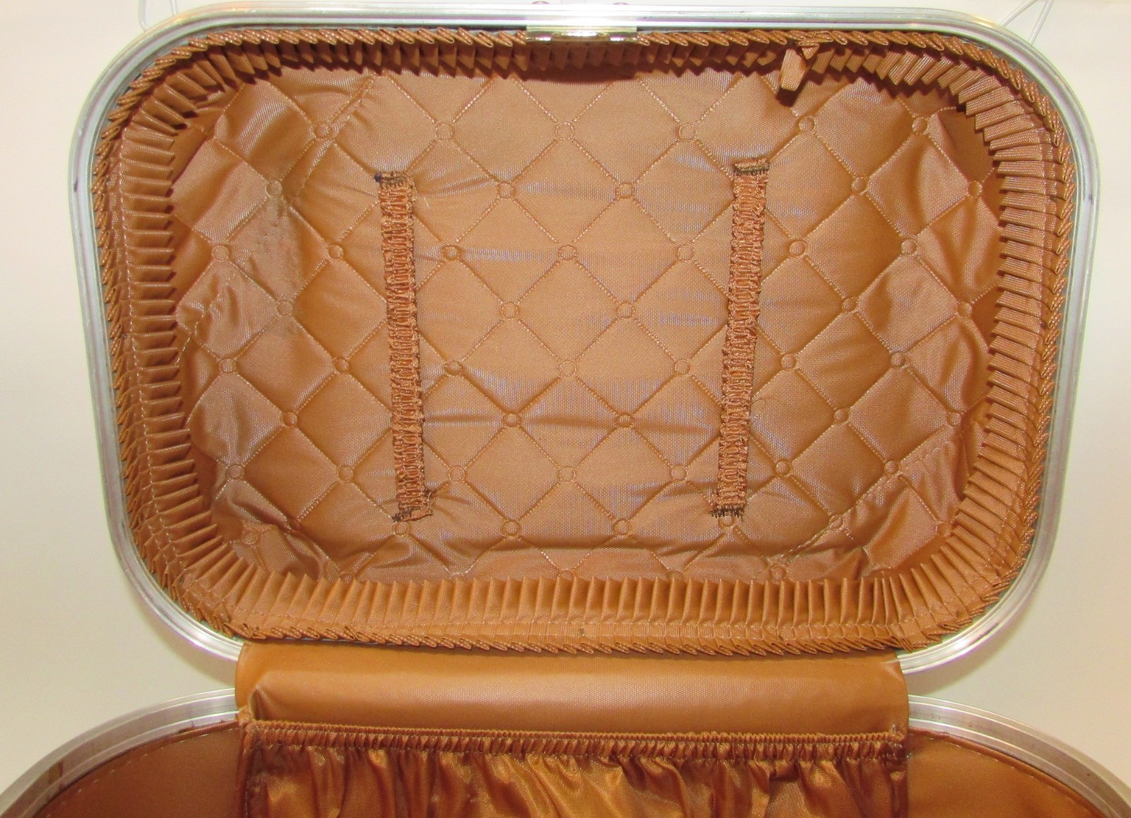 Vintage 1970s Trojan Camel Train Case Makeup Overnight HardShell Suitcase 7x9x13