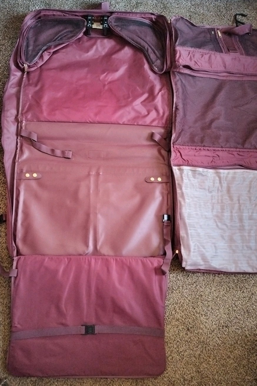 American Tourister Garment Bag Non-wrinkle Suit Dress Travel Bag