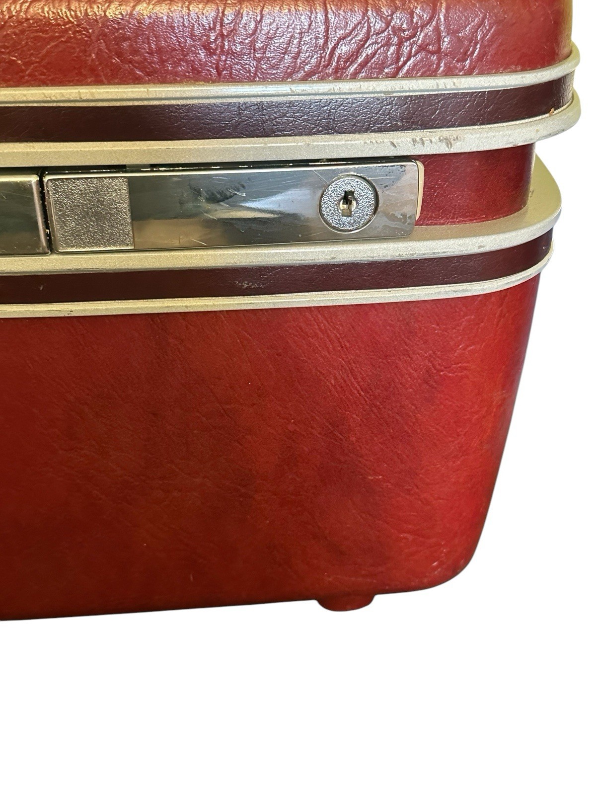 Vtg Samsonite Silhouette II Burgundy Train Case Luggage Mirror Tray Tag No Key