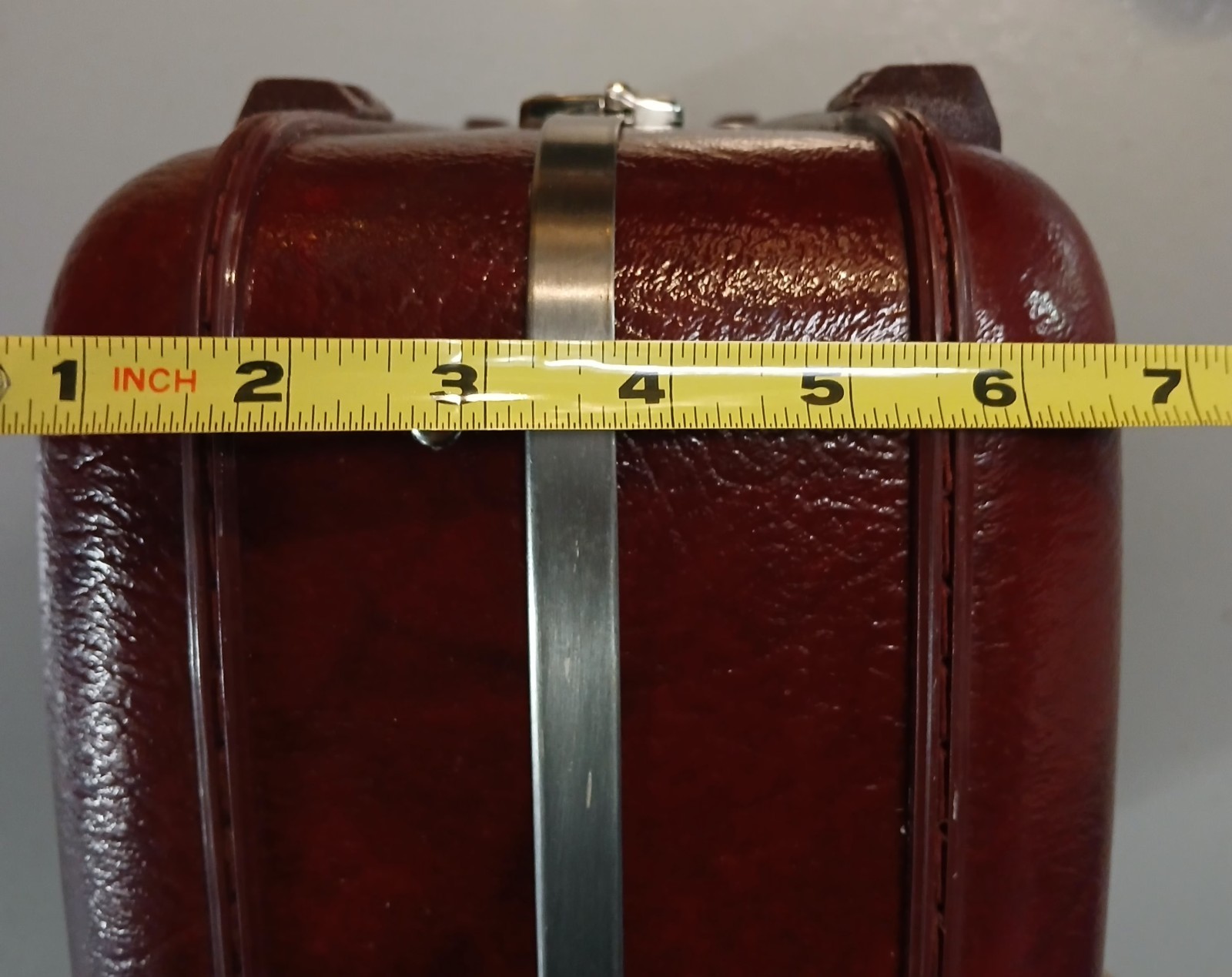 Vintage American Tourister Hard Shell Suitcase Maroon Luggage 23”x17”x7” w/ Key
