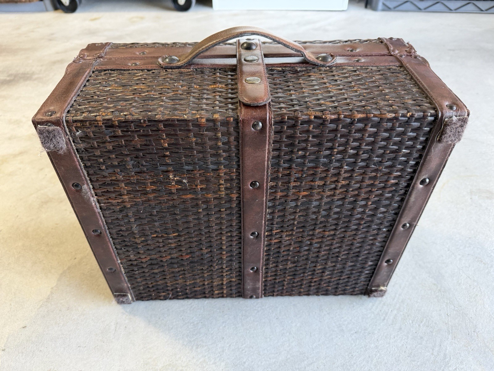 Vintage Style Woven Wicker Luggage Carry On Suitcase Decor Accent