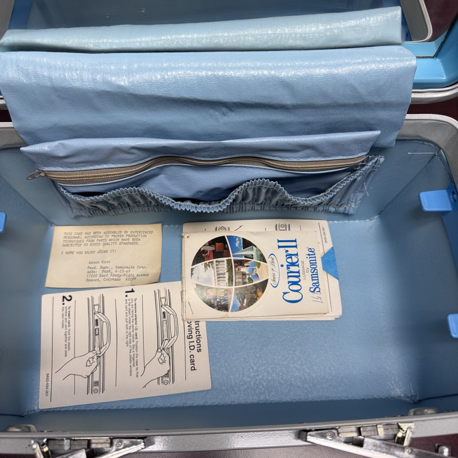 Vintage Sears Courier II Sky Blue Makeup Vanity Case with Keys, Tray, Manual
