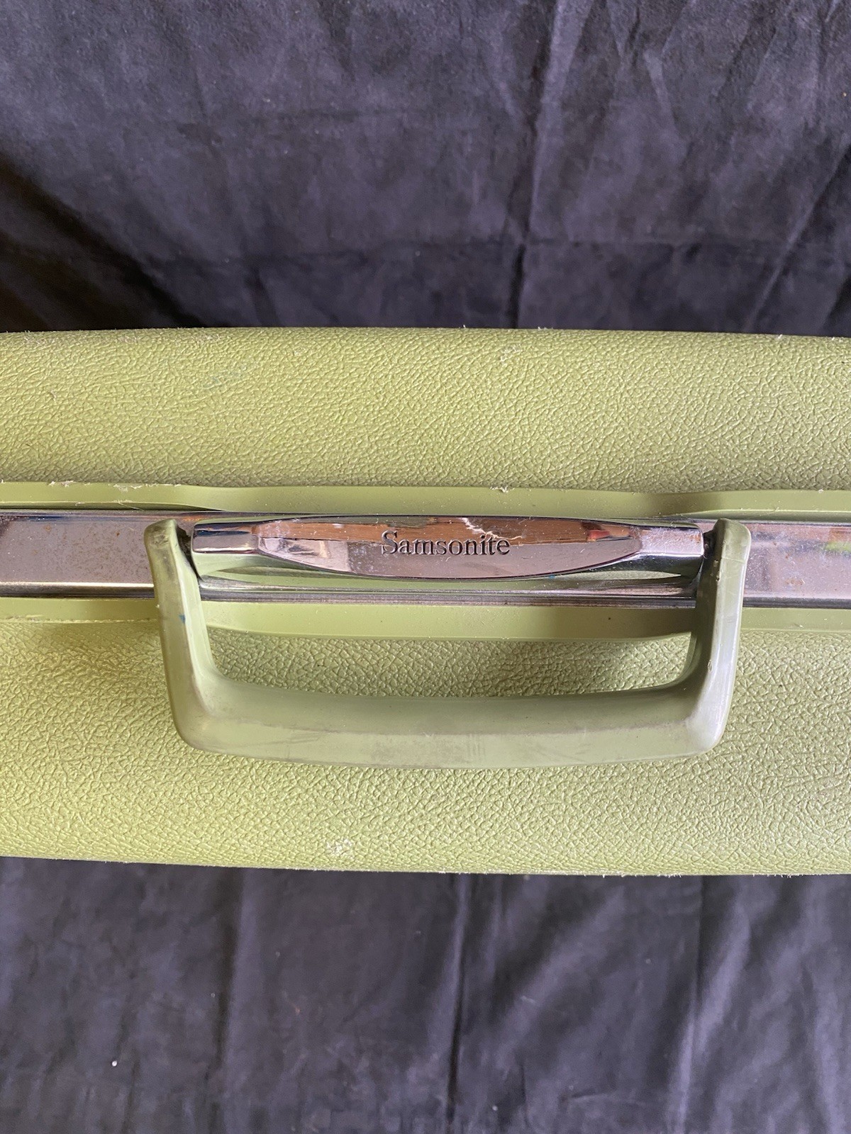 VTG Pair of Samsonite Saturn Avocado Lime Green Hard Shell 24” and 22″ Suitcases