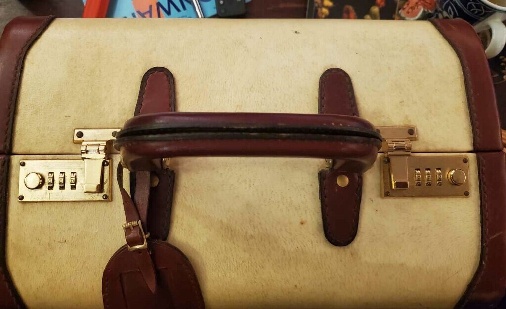 Vintage Bottega Veneta Travel Train Cosmetic Case All Leather