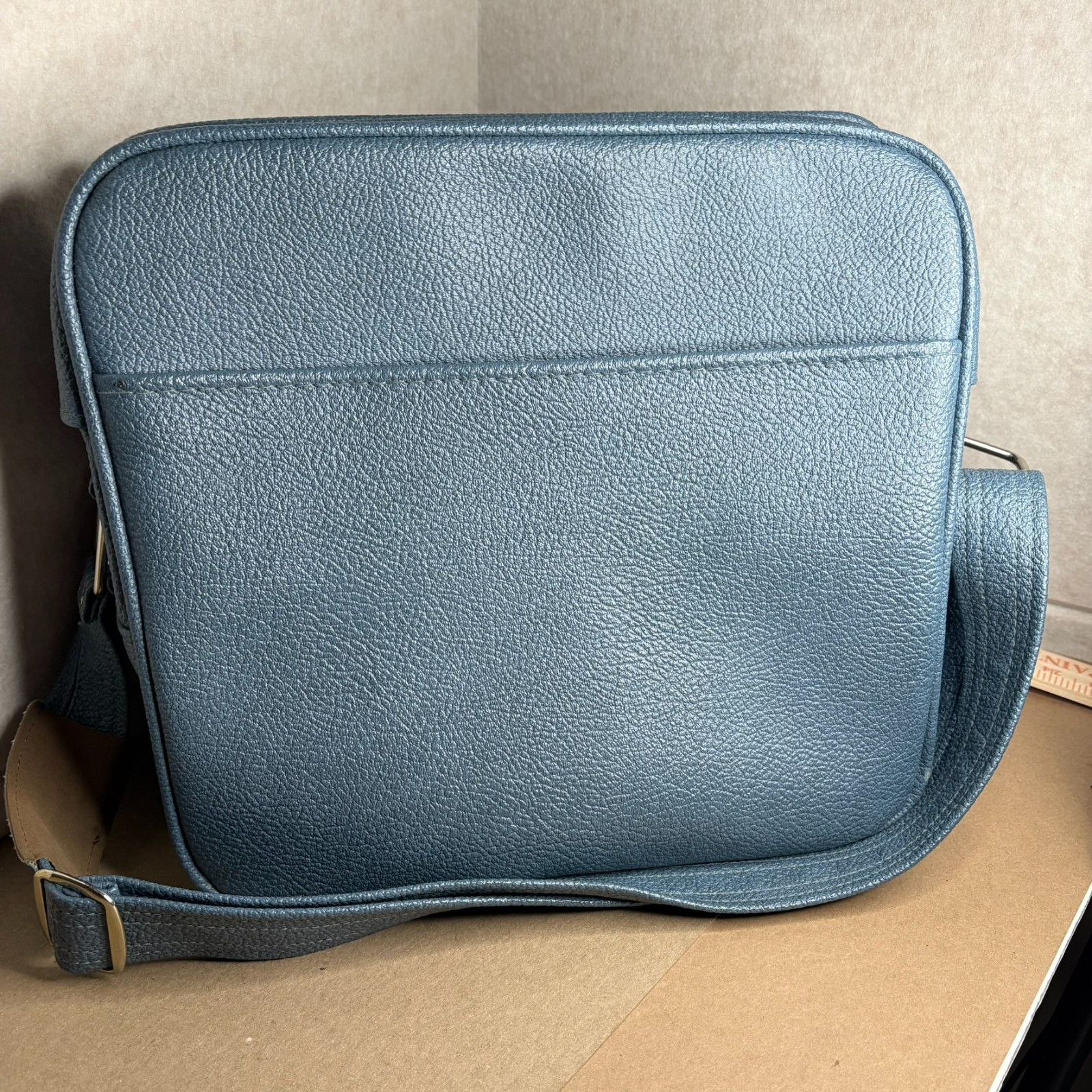 Samsonite Royal Traveler Vintage 70s Carry On Travel Bag Blue Tote