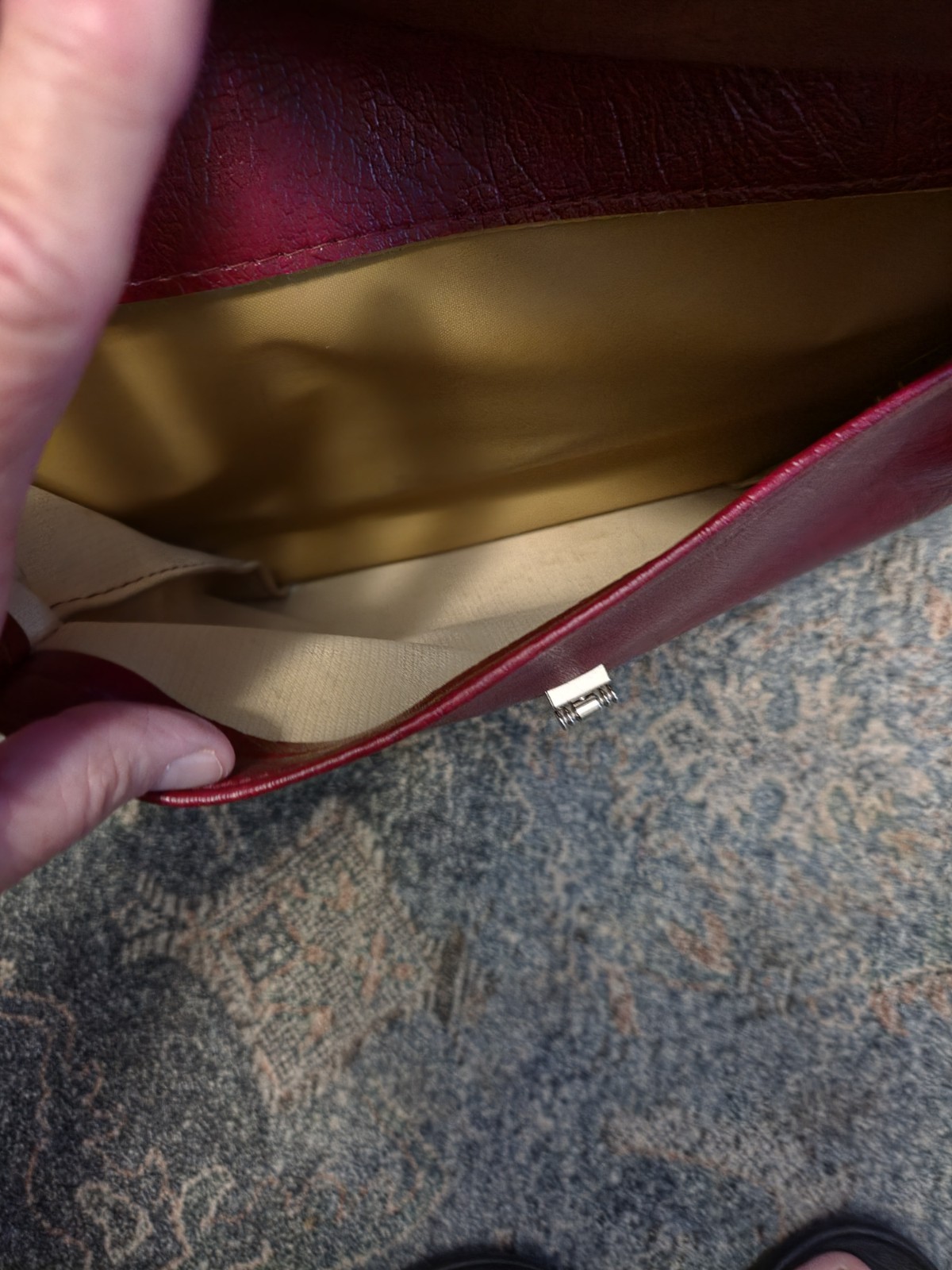Vintage 1970s Samsonite Sentry soft-sided vertical flight bag/ shoulder…