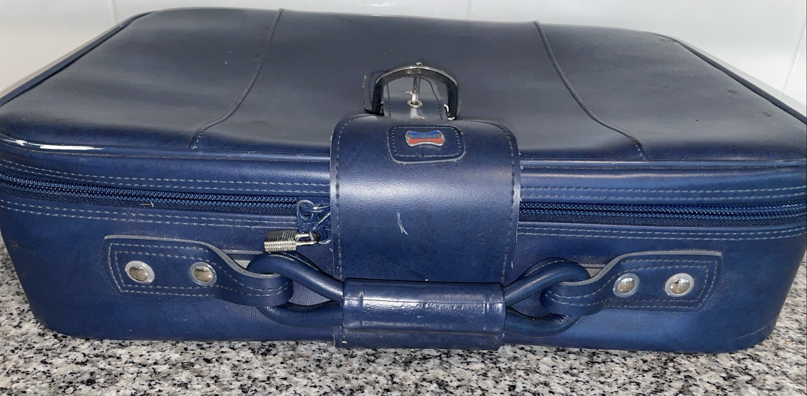 Vintage American Tourister 20″ x 15″ Blue Vegan Leather Suitcase Travel Luggage