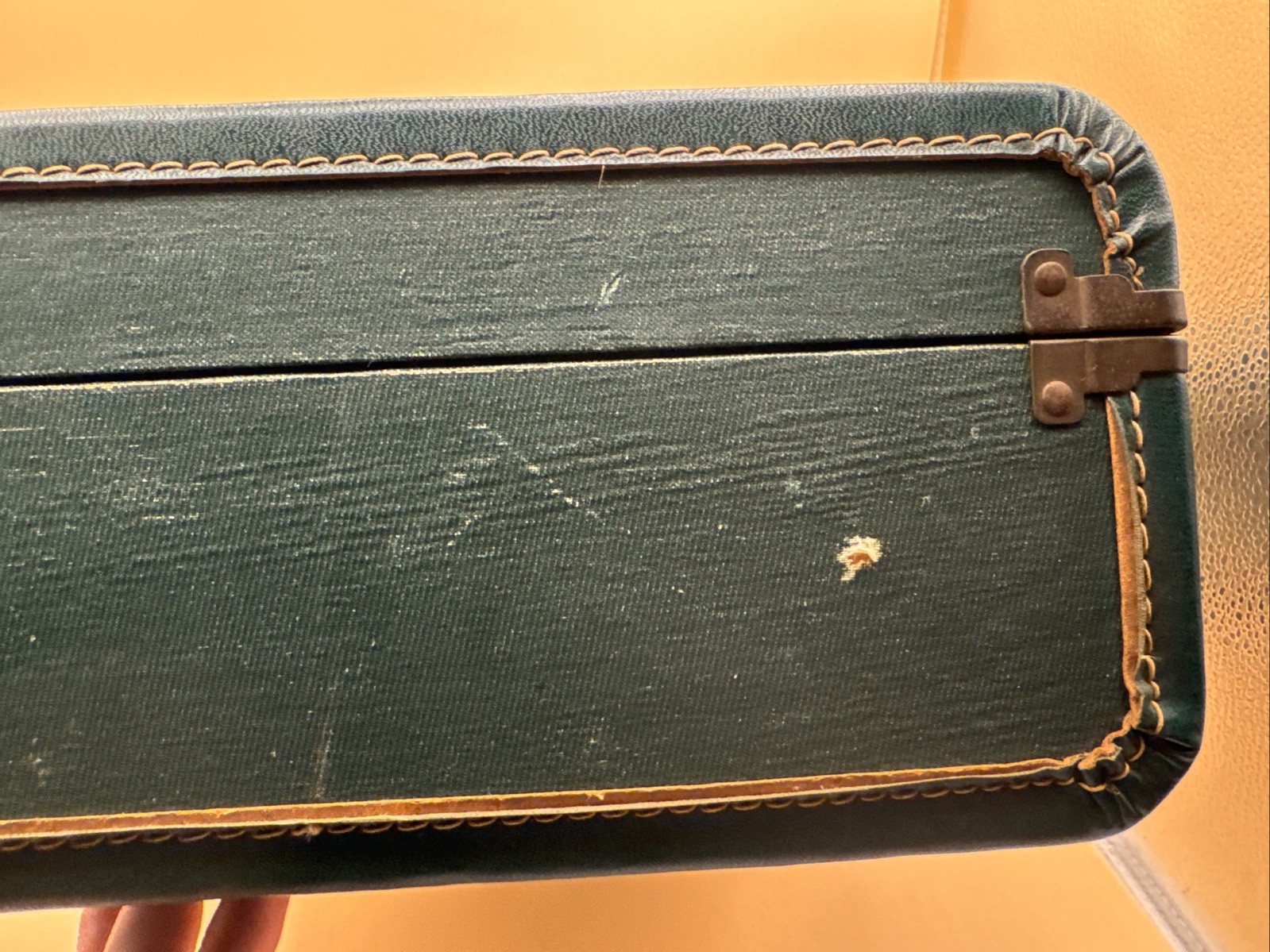 VTG Green Hard-Sided Suitcase Luggage w/ Satin Lining & Garment Bars 1940s–50s