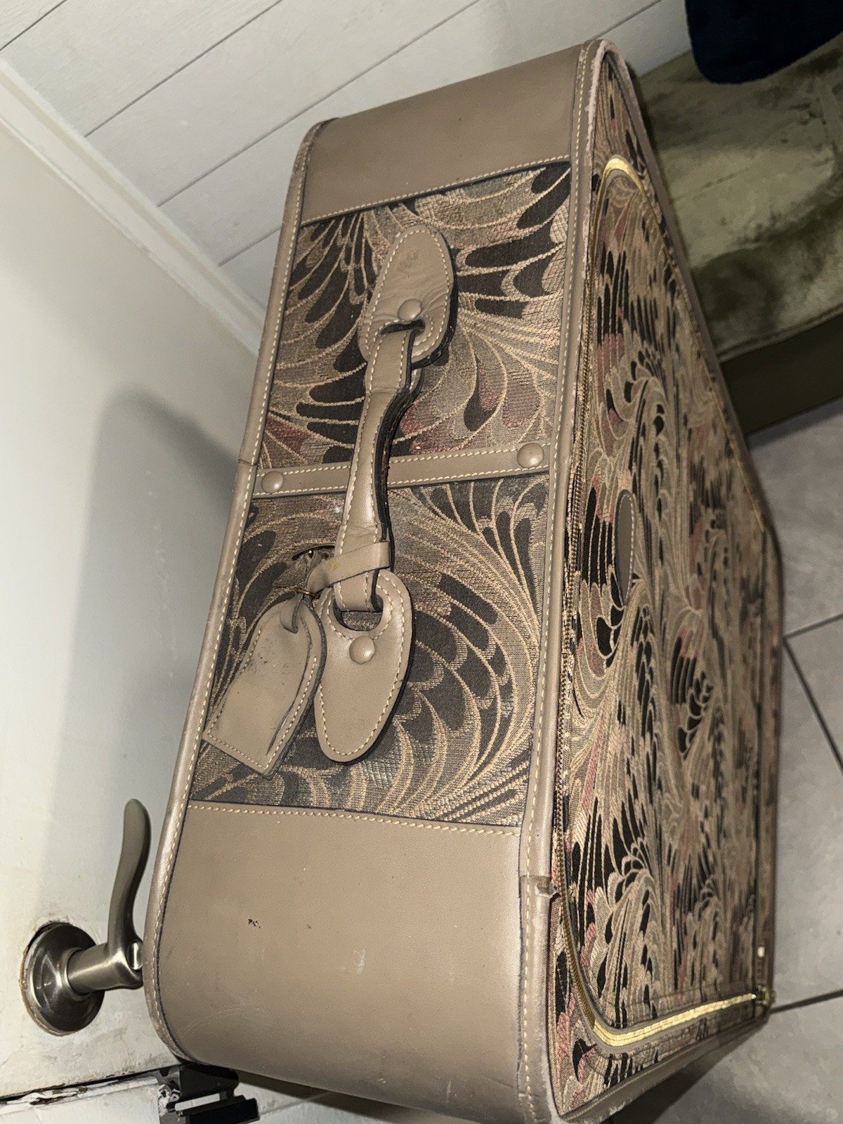 Vintage French Luggage Co. LARGE garment bag (rare) Charisma print