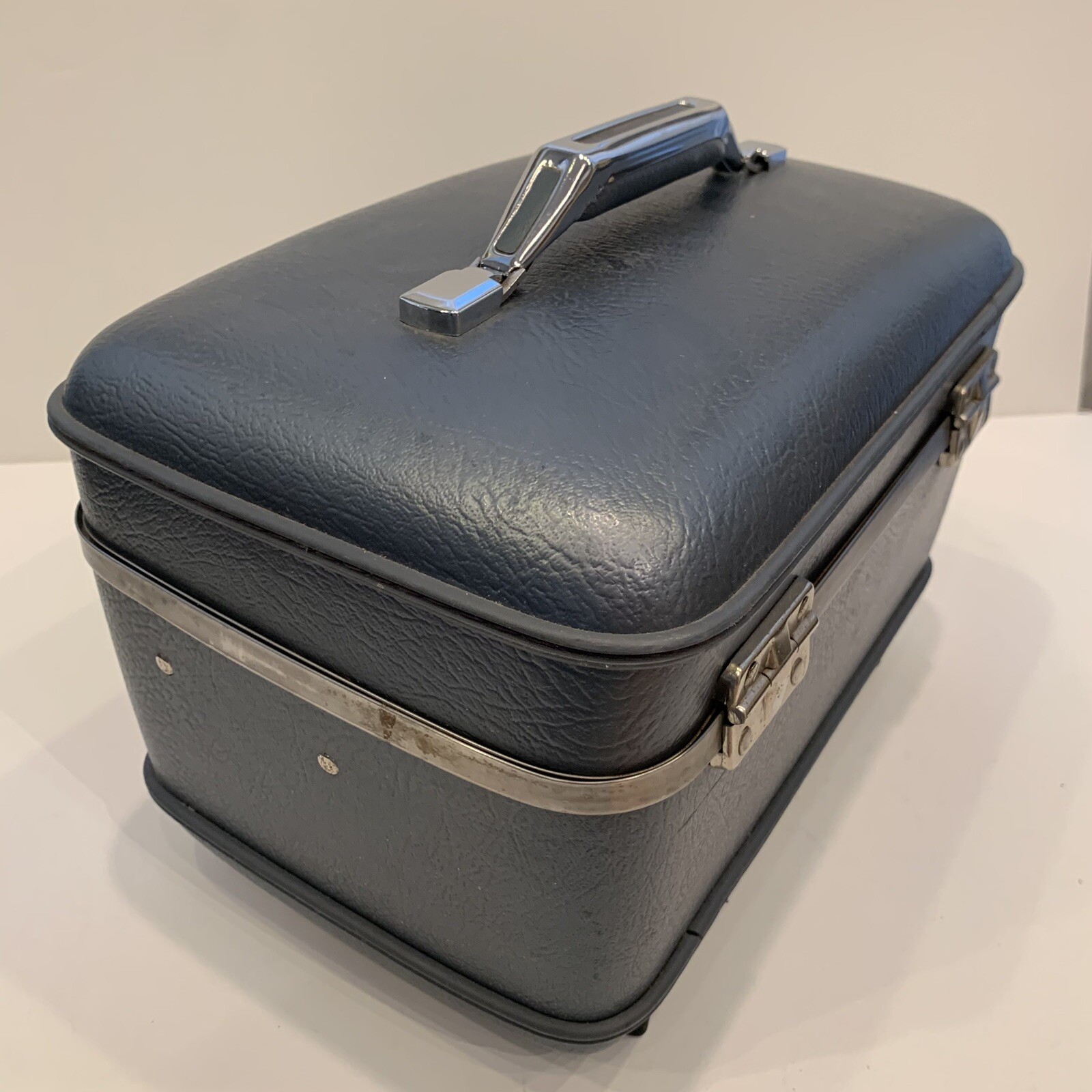 Vintage Train Case American Tourister Luggage Mid Century Carry On