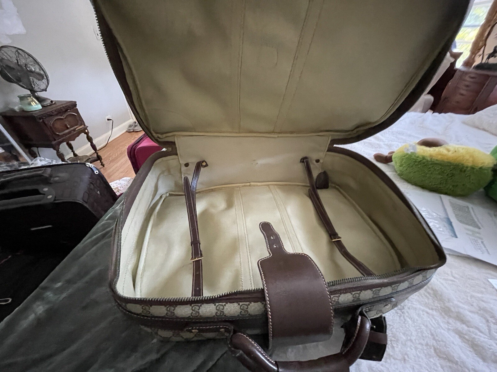 Vintage Gucci GG Monogram Canvas Large Suitcase Garment Bag Luggage 1983 Key 🌞