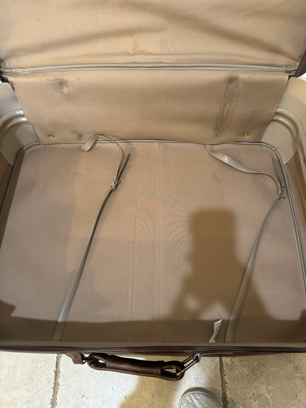 American Tourister Vintage 1960’s 3-Piece Leather Suitcase Set- Great Condition