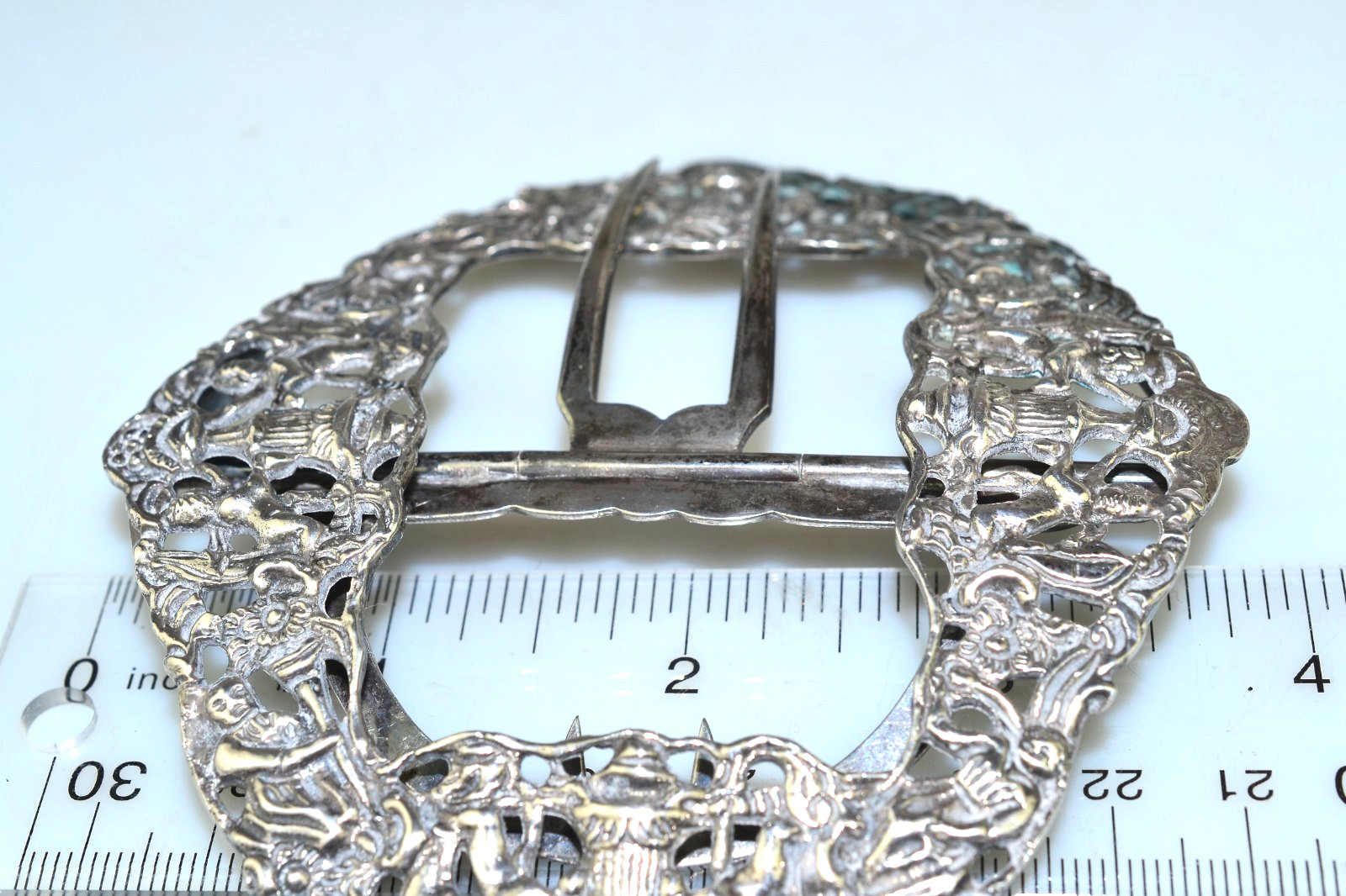 ANTIQUE VICTORIAN HEAVY SILVER 2 PRONG CLAW TRUNK BUCKLE WINGED FIGURES 79.6 g