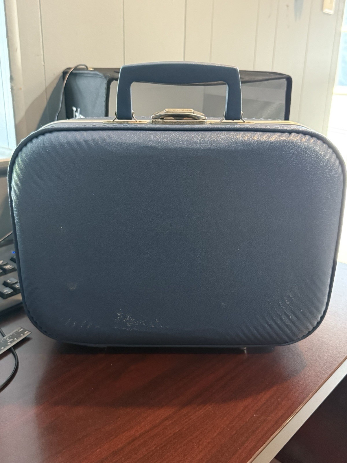 VTG 70’S BLUE MINI 10″X 14.5″ HARD SUITCASE LUGGAGE BAG W DECALS