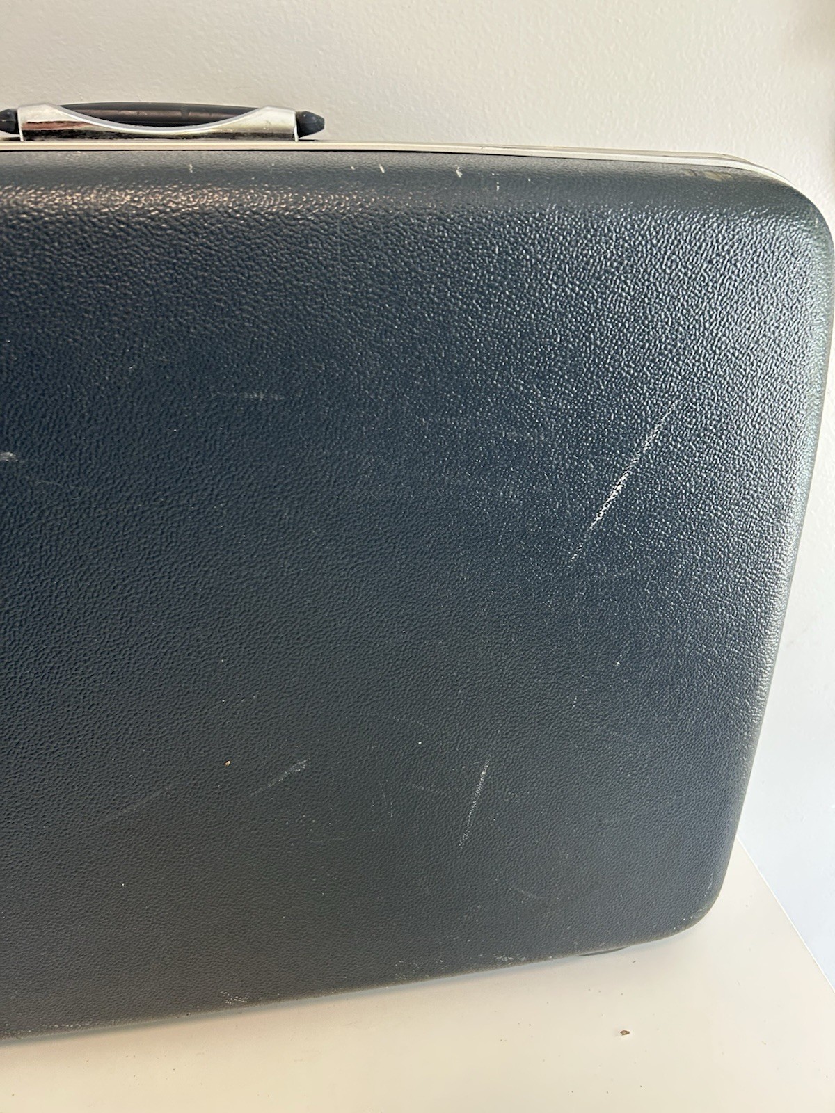 Vintage Luggage Suitcase Samsonite Silhouette Blue – 26 x 19 x 8