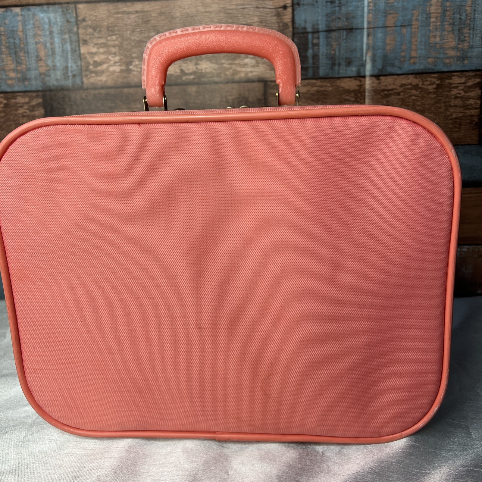 Vintage GOING TO GRANDMA’S Pink 1980s Childs Vinyl Suitcase Travel Carry On