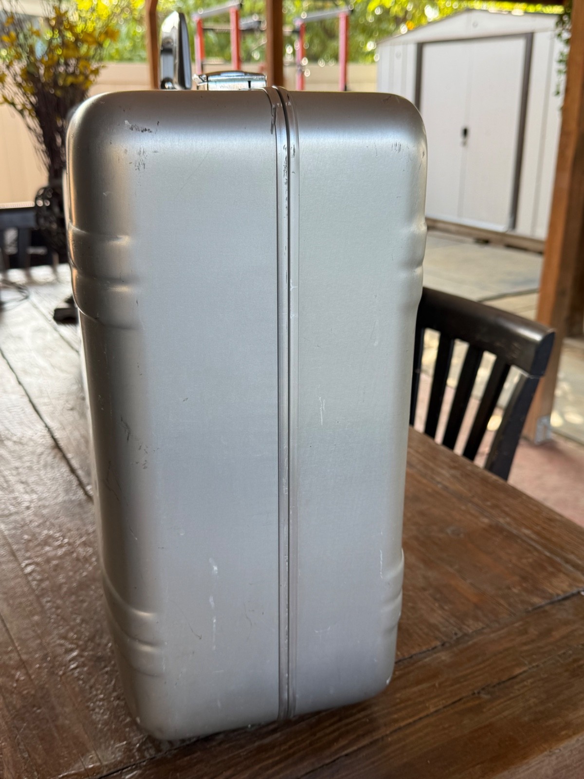 1990’s 2000’s Halliburton Zero Centurion Elite Large Aluminum Silver Case No Key