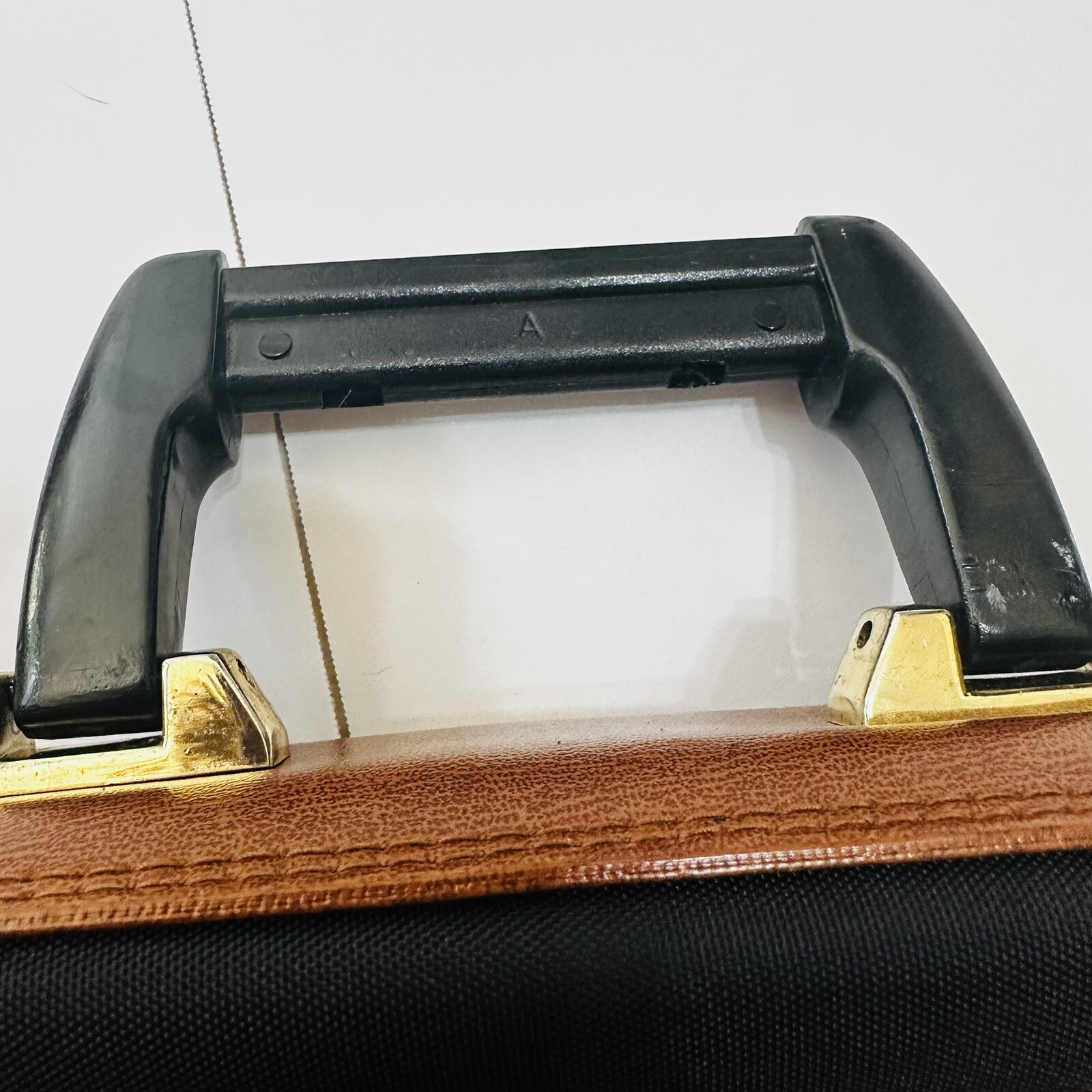 Vintage Bantam Full Suit Luggage Garment Travel Bag W Strap – Read*