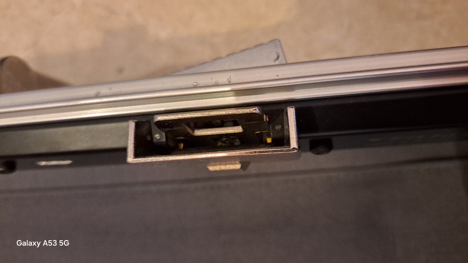 Zero Halliburton Aluminum One Suiter Luggage Case – Hard Shell Suiter – Vintage