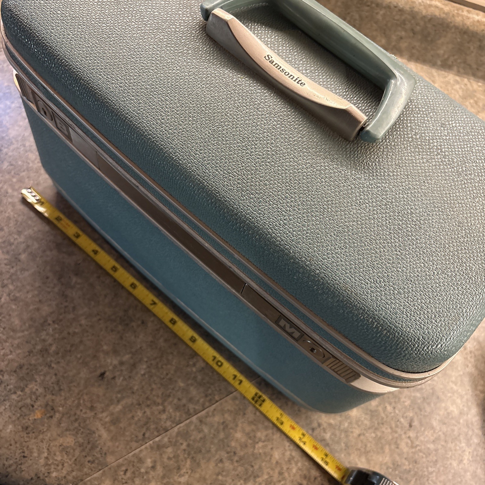 Vintage Blue Silhouette Samsonite Hard Shell Luggage Make Up Case USED