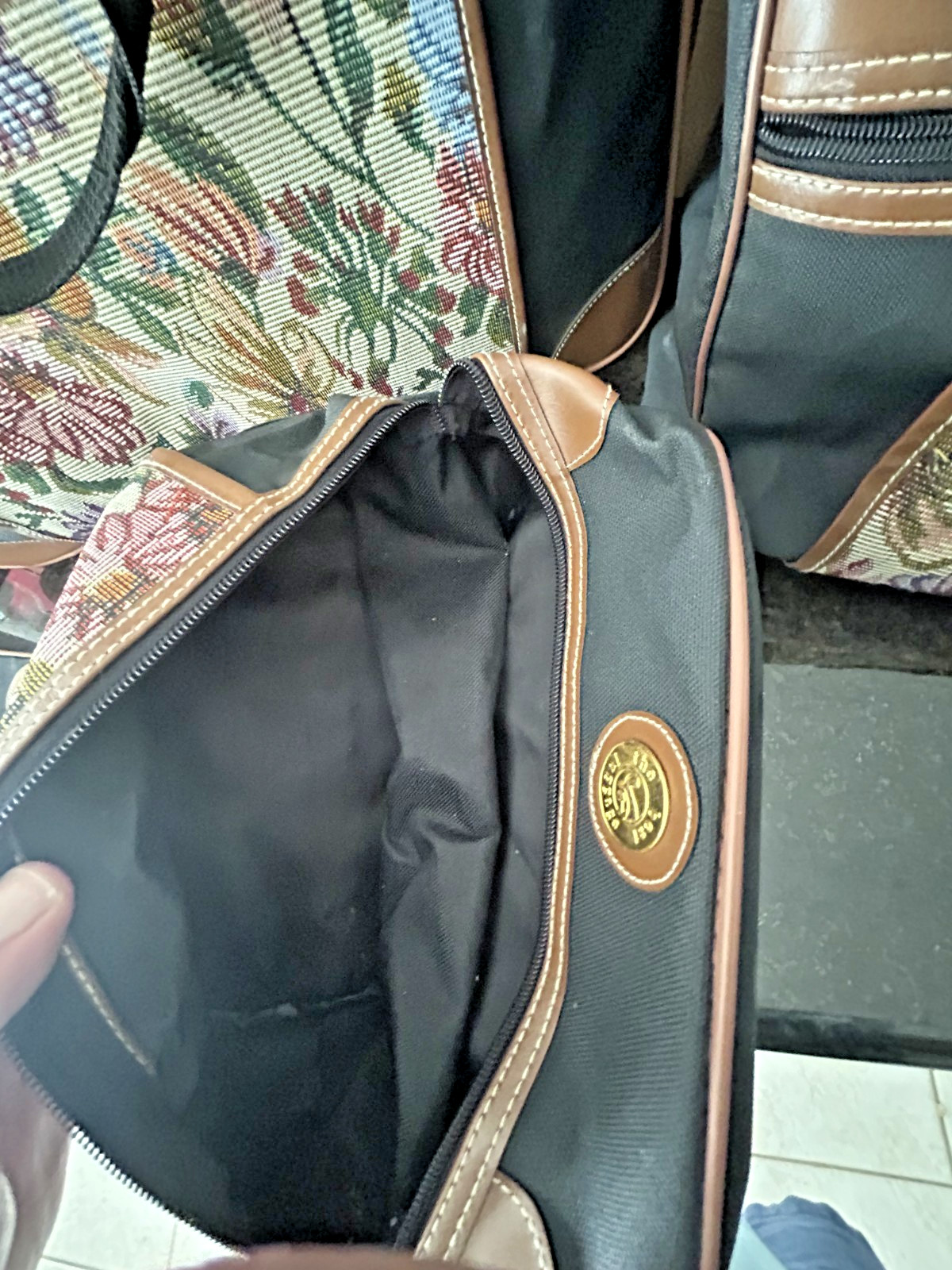 Vintage 4 Pc Nesting Luggage Set Floral Tapestry Carry On Travel Bags The Best L