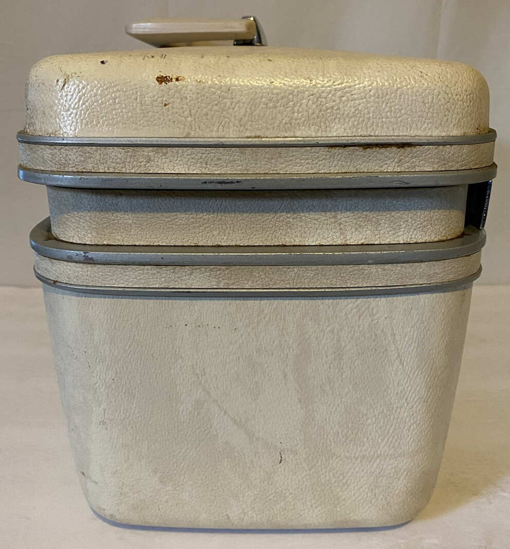 Samsonite Silhouette Train Case Vintage Cosmetic Travel Hard Luggage Carry On