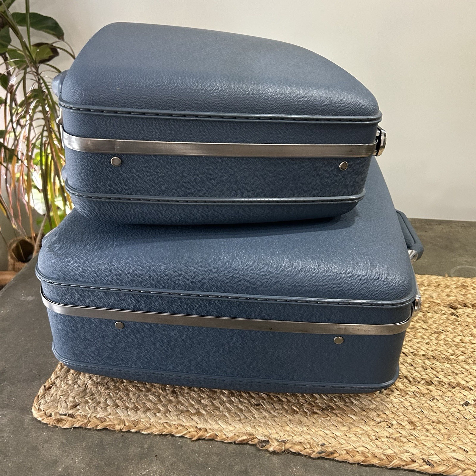 Vintage Lot 2 American Tourister Hard Shell Luggage Set W/Inside Accessories Tag
