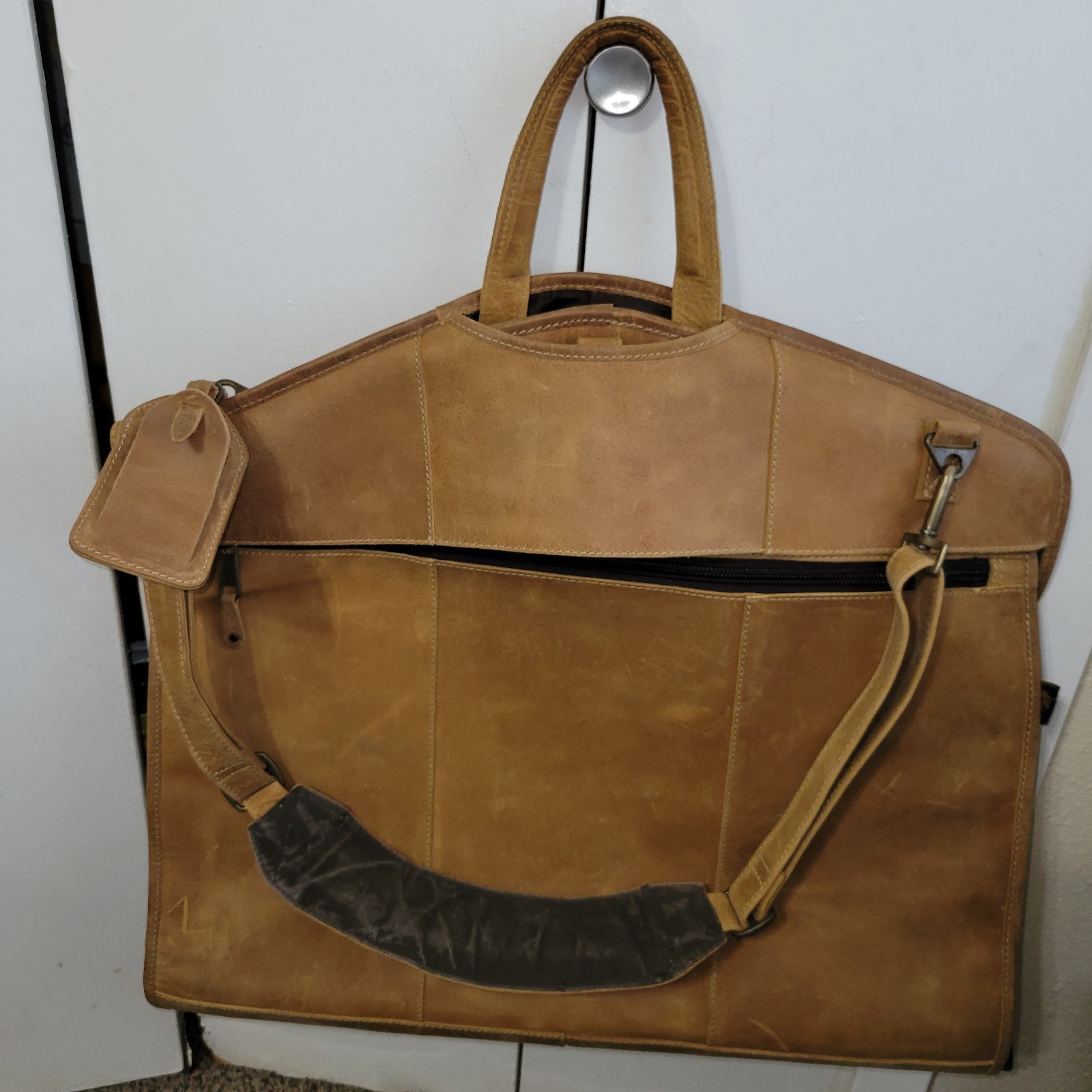 Vtg Canyon Outback Vachetta Leather Garment Bag Folding Travel Shoulder Strap