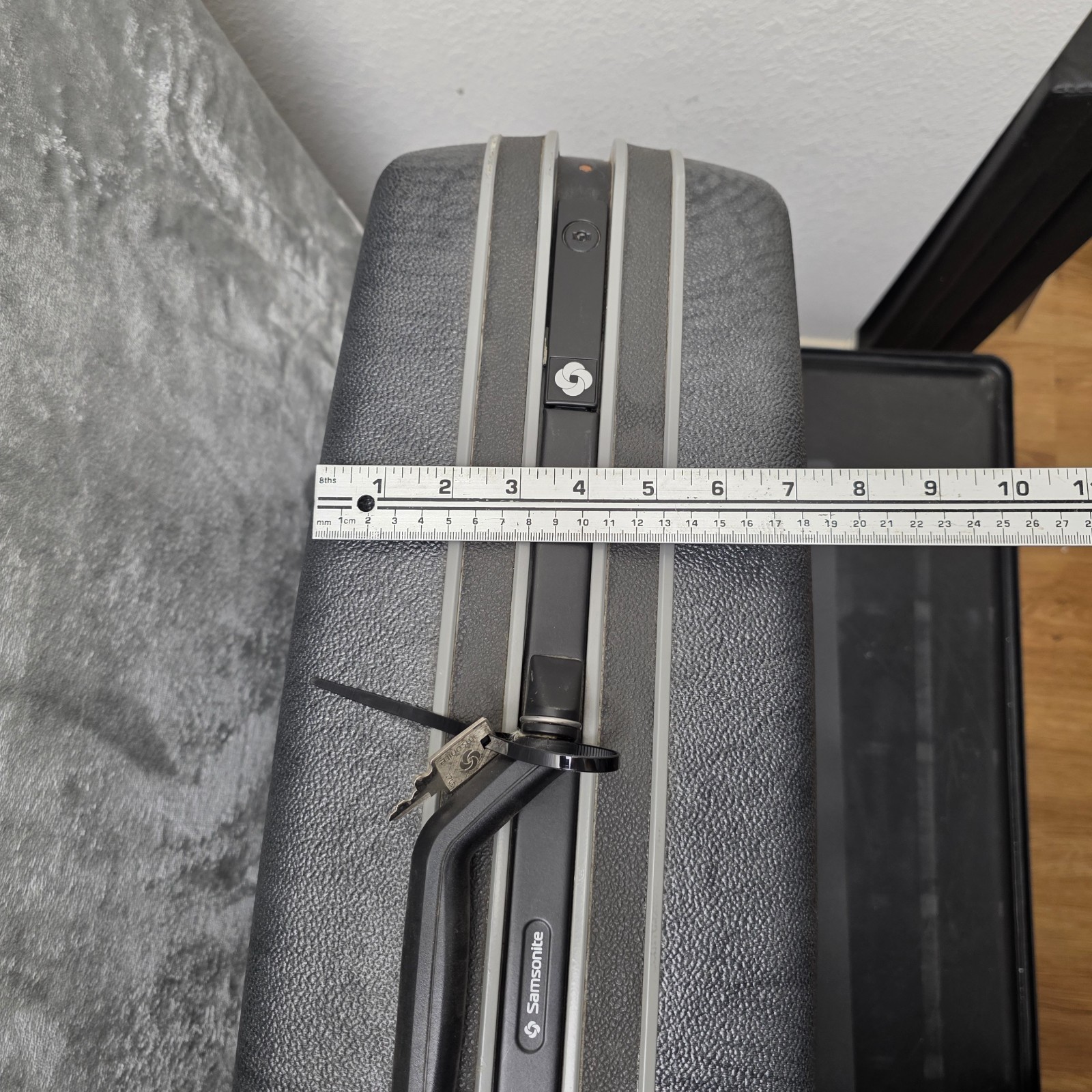 Vintage Samsonite Series 3600 Gray Black Hard Shell Suitcase Luggage – 28x20x9