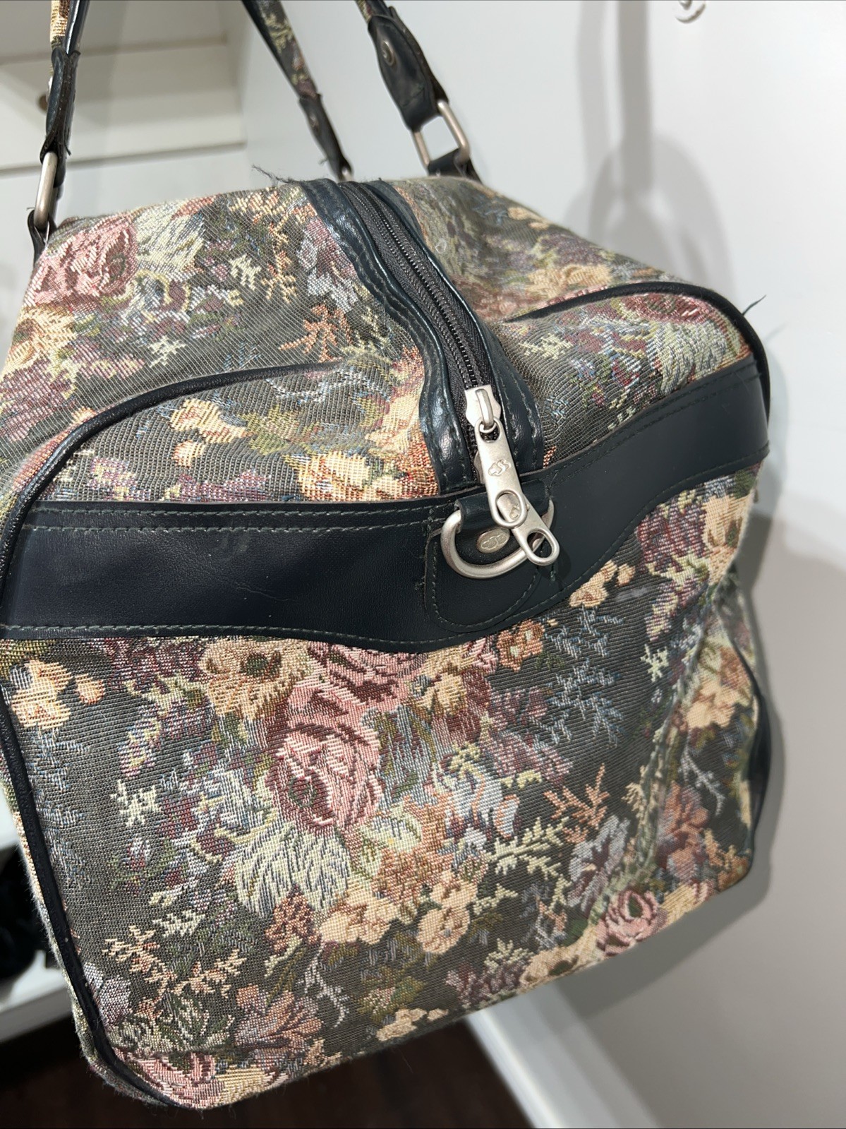 Vintage Floral Flowers Skyway Retro Travel Carryon Luggage Bag Handles Canvas