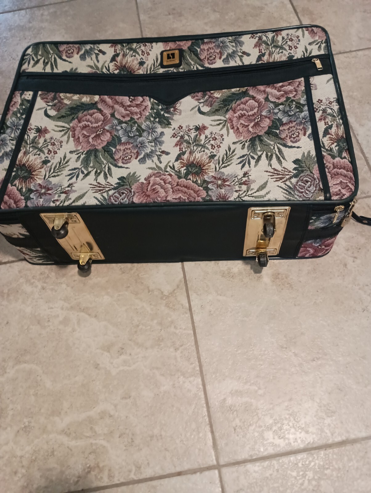 Vtg 80s LEISURE Luggage Pink Floral Tapestry Suitcase on Rollers 26x18x8