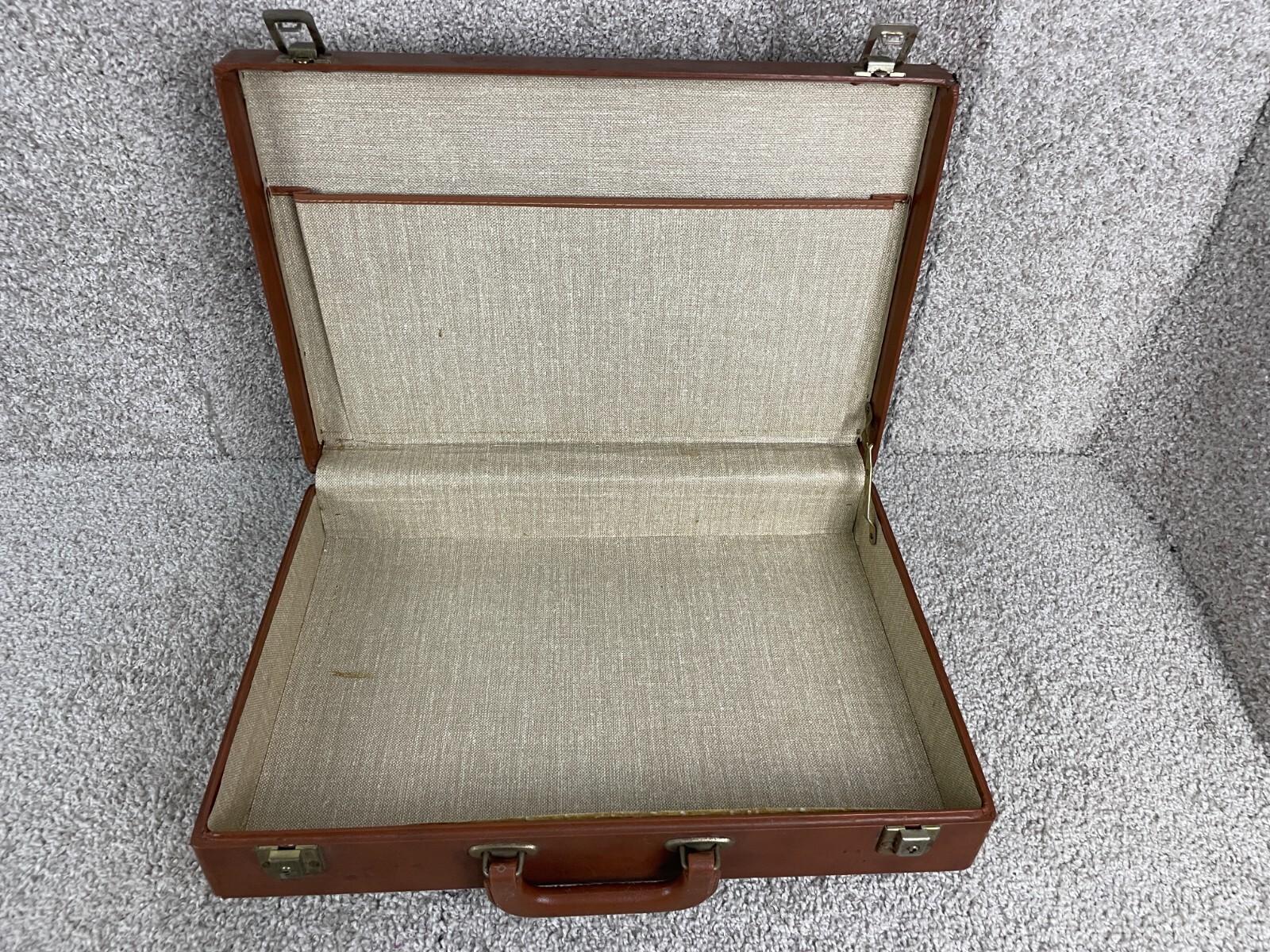 Vintage Ms Ginn & Co Leather US Govermnent Suitcase Luggage Briefcase Hard Case