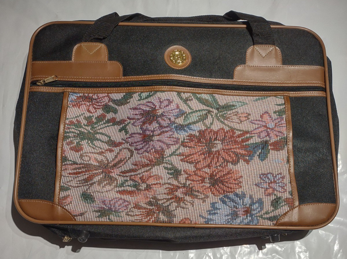 Vintage Floral Print Luigi Rossi Travel Bags 3-pc Set. Brand new