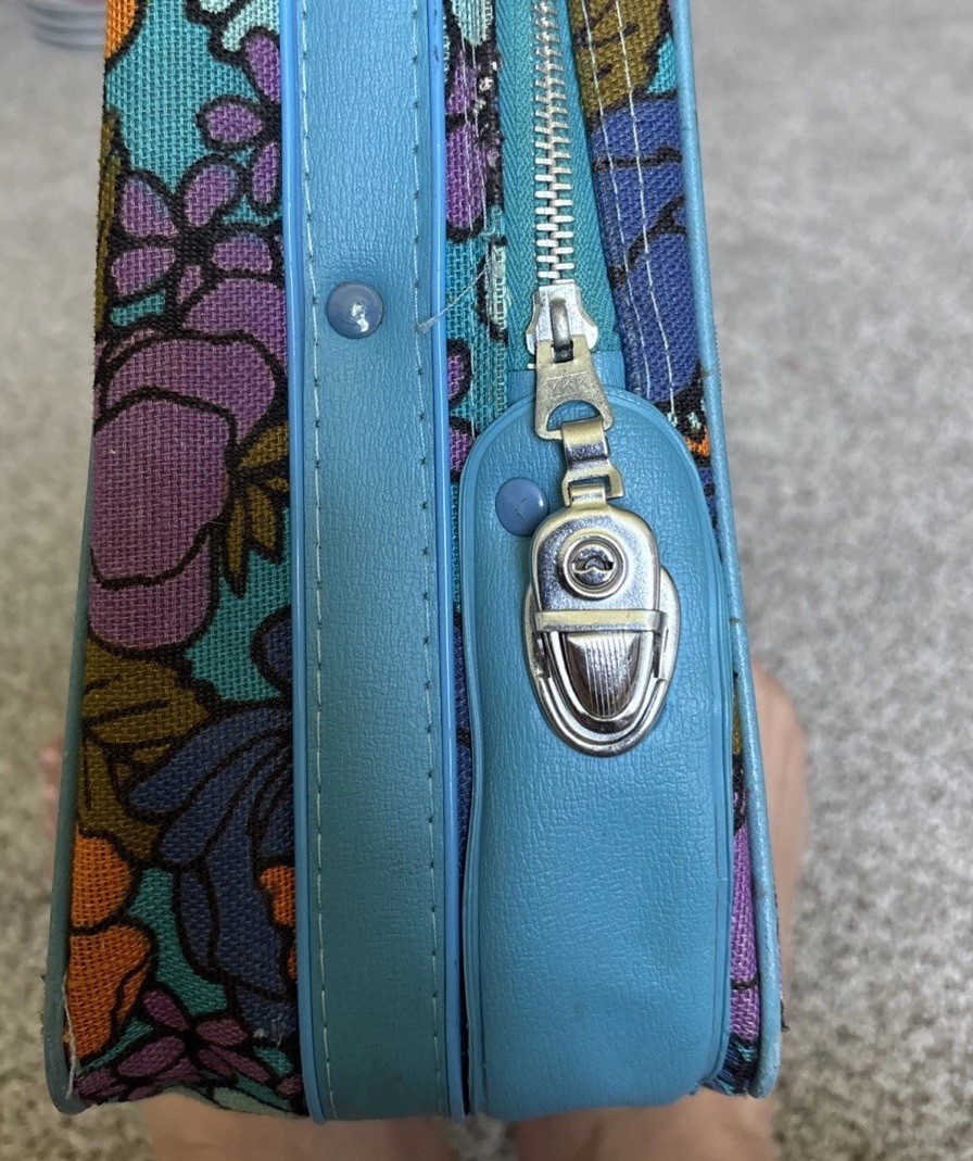 Vintage 70s Retro Suitcase Floral Flowers Flower Power Bantam Travelware