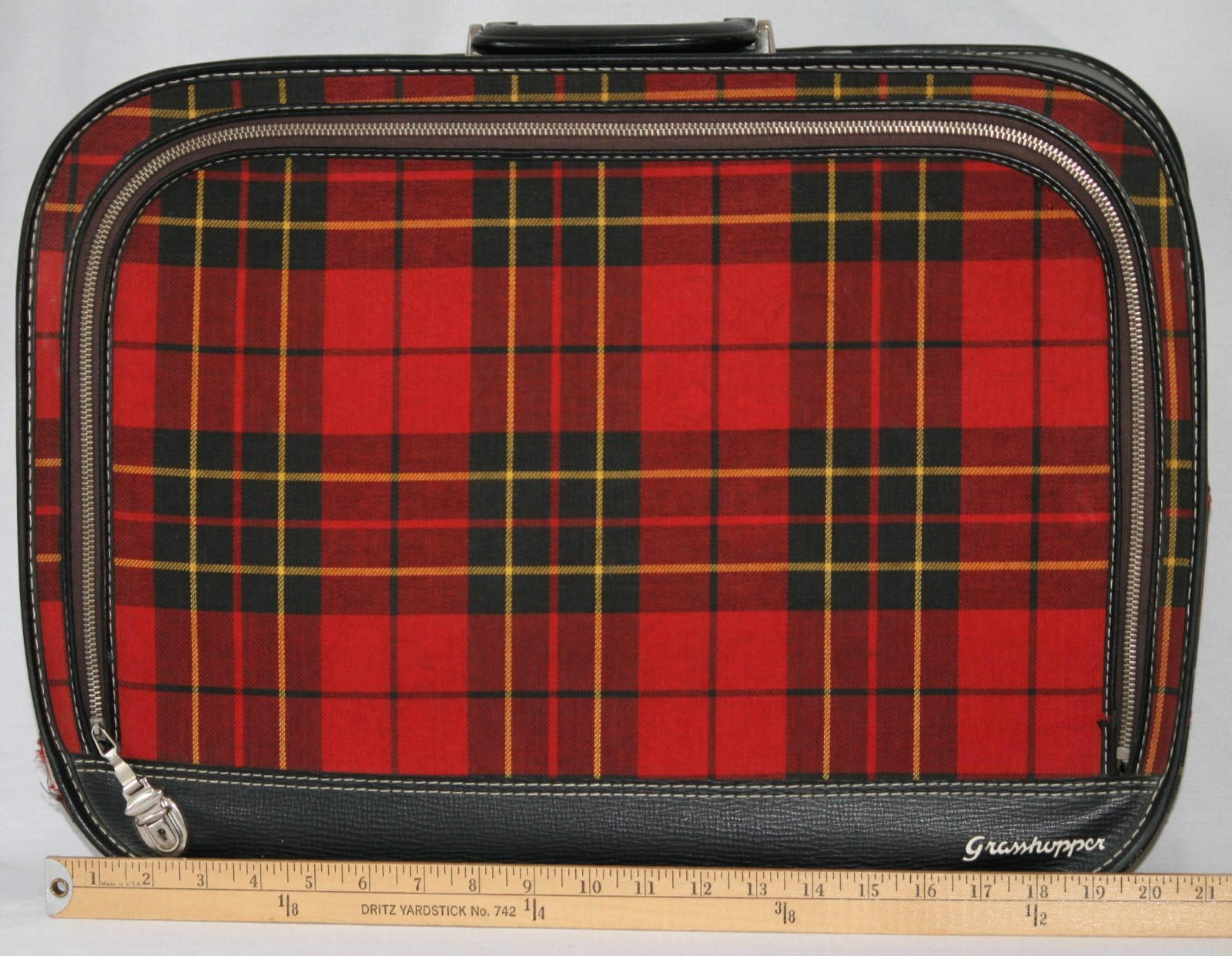 Grasshopper Suitcase Red Black Yellow Tartan Plaid Zip Luggage 21″ x 15.5″x 5.5″