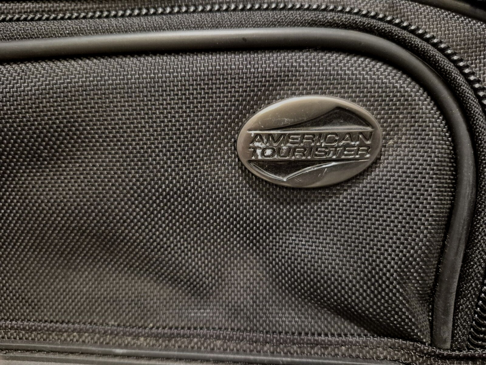 Vtg American Tourister Black Triumph Carry On Bag Padded Shoulder Strap 18x12x8