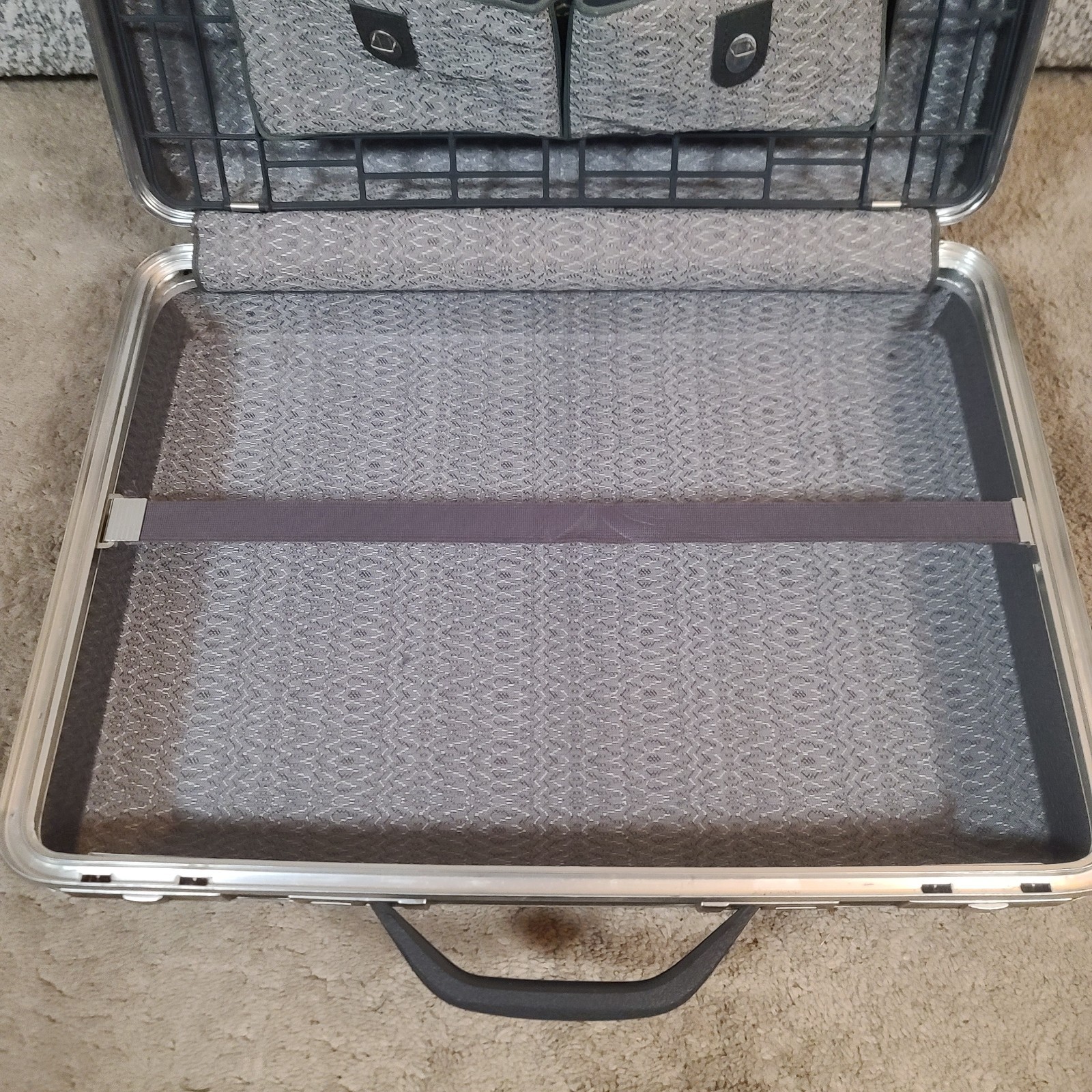 Vintage Sears Forecast Hard Shell Luggage Set w/Dividers Dark Gray No Keys
