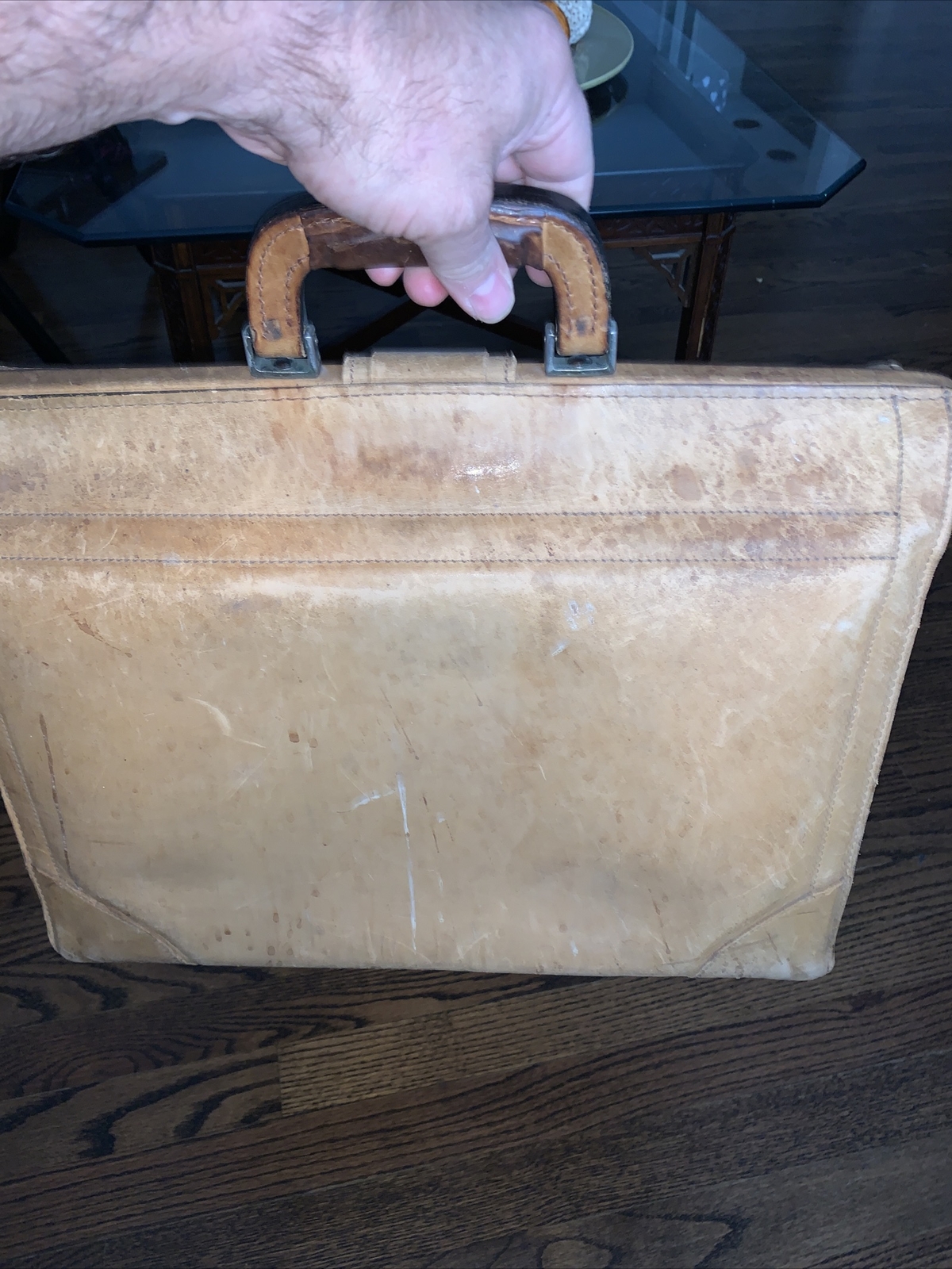 Vintage Tan Top Grain Cowhide Large Leather Briefcase Presto Combination Lock