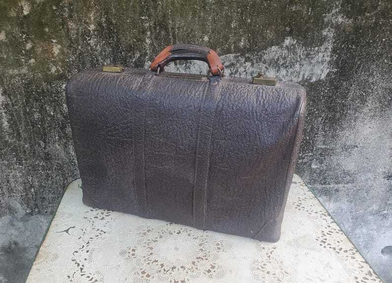 Vintage Pullman Style Brown Cowhide Grain Leather Suitcase Gladiator by Dresner